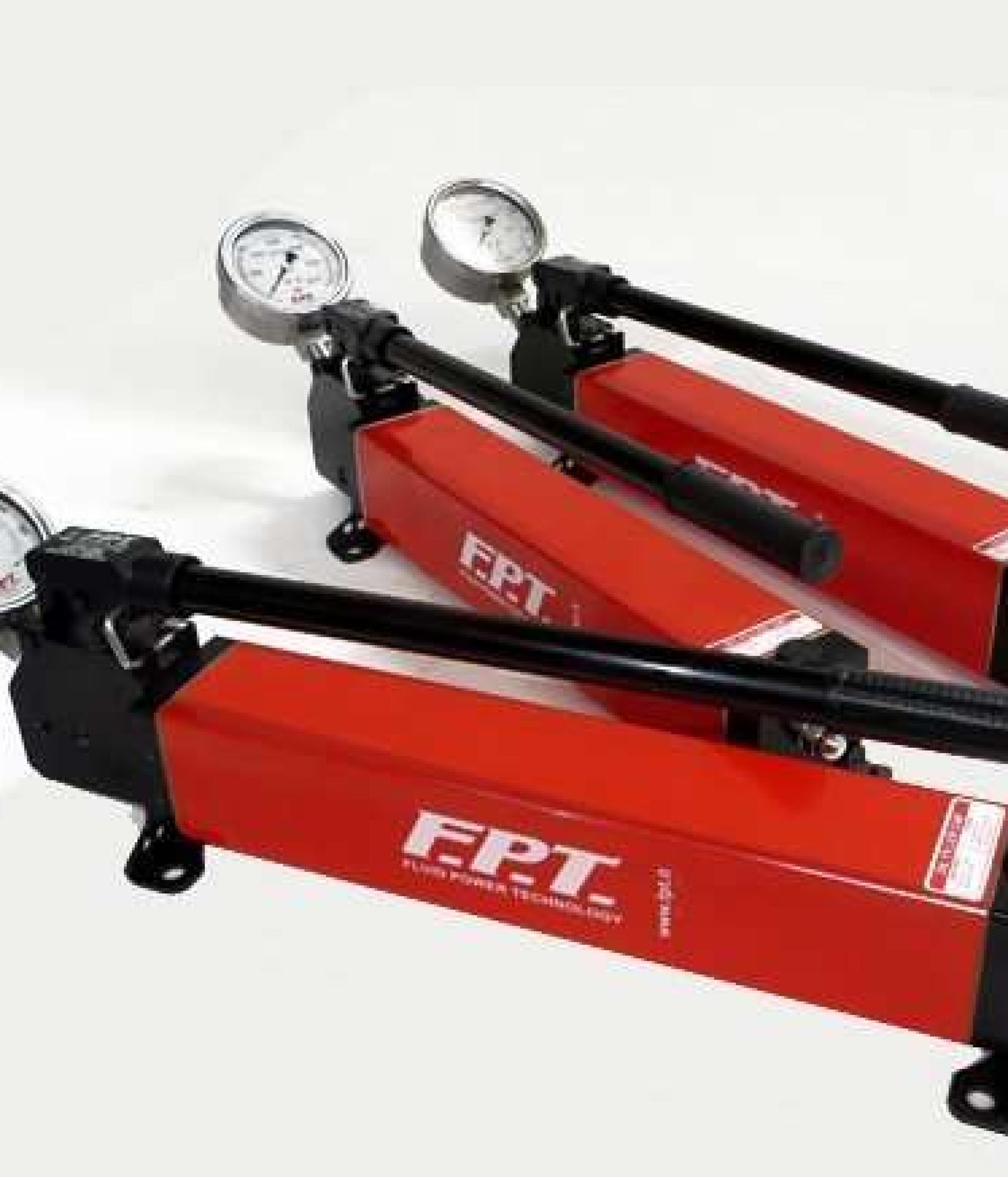 1600-3000-4000-bar-hand-pumps