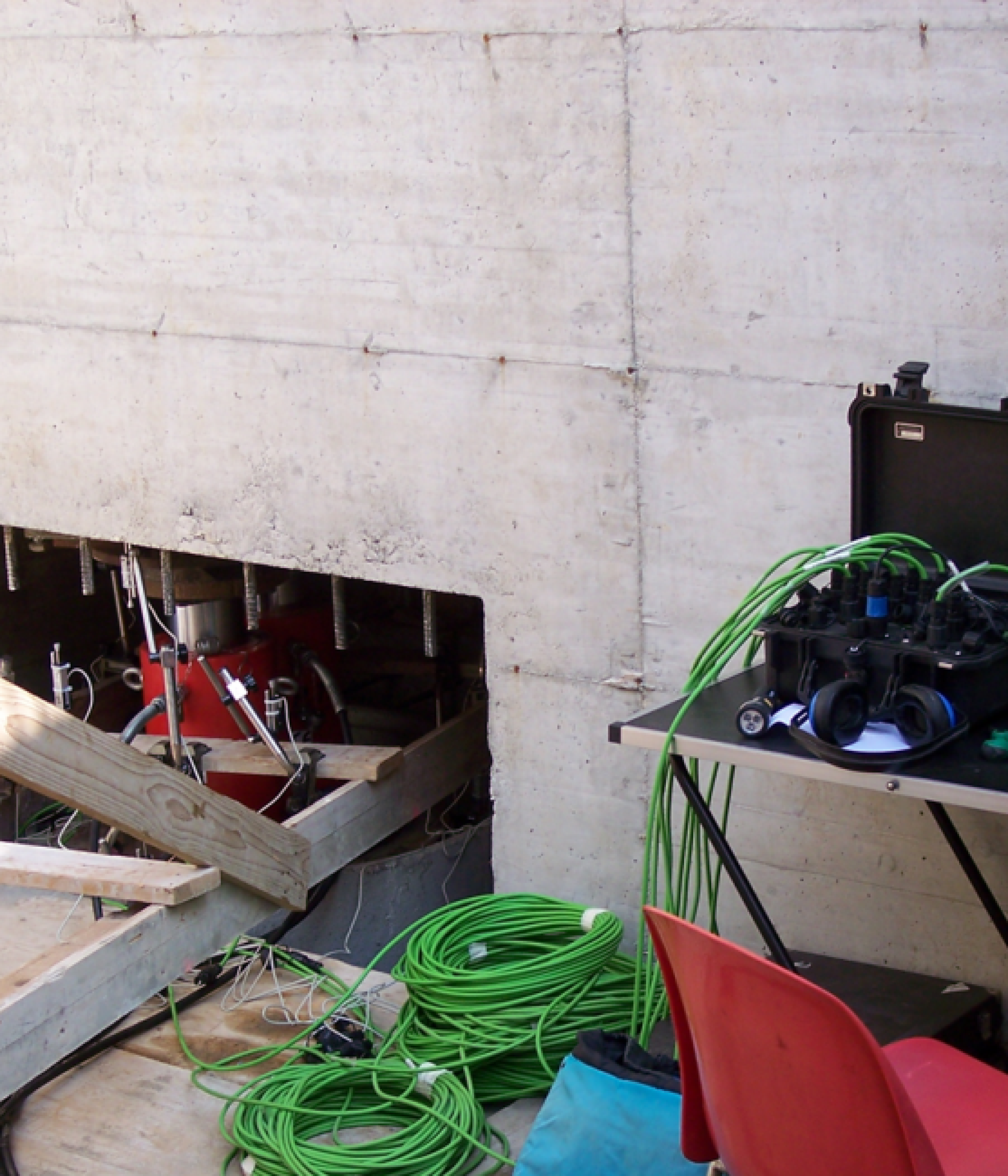 Hydraulic-Cylinders-Pile-test-1024x650