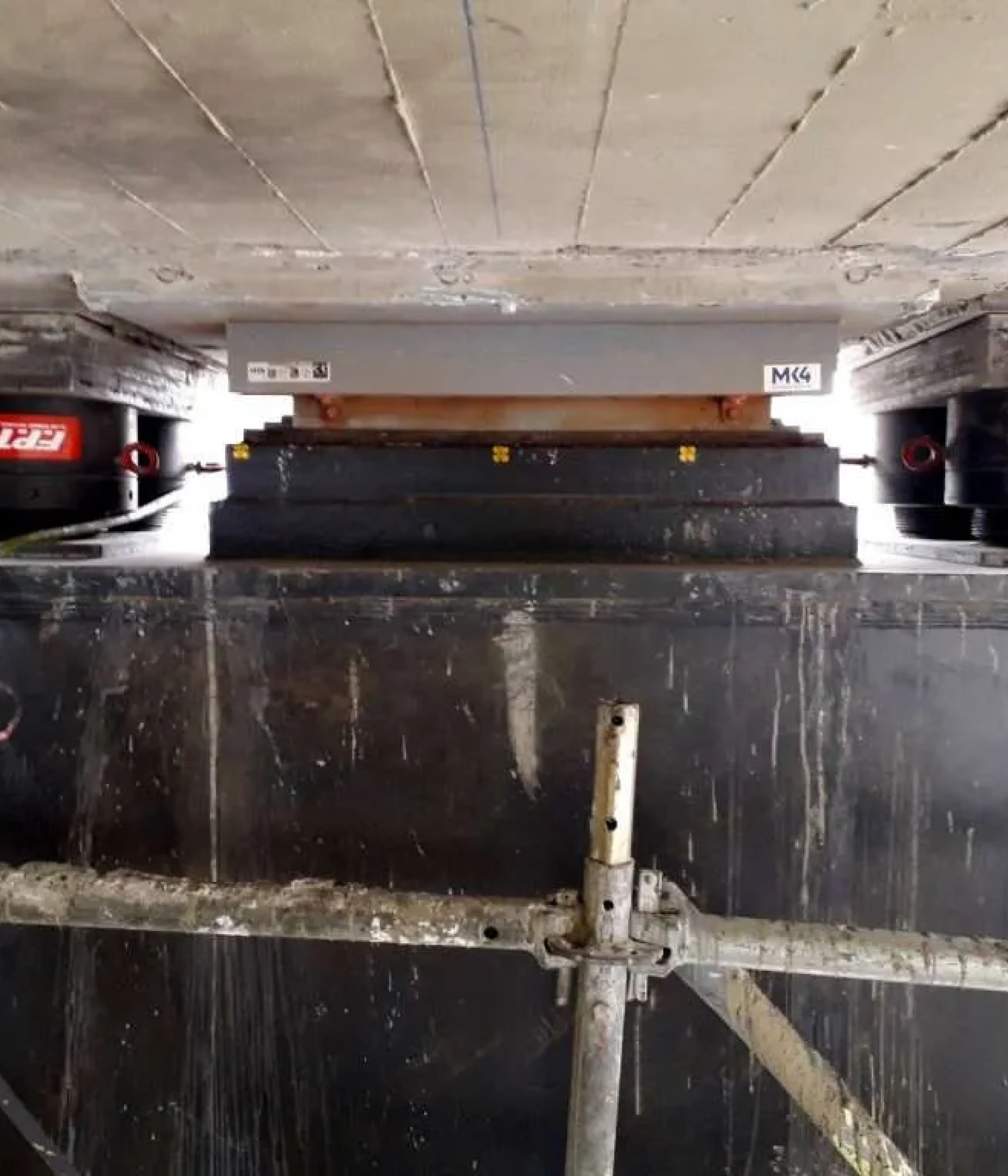 Lock-nut-hydraulic-cylinders-1024x768