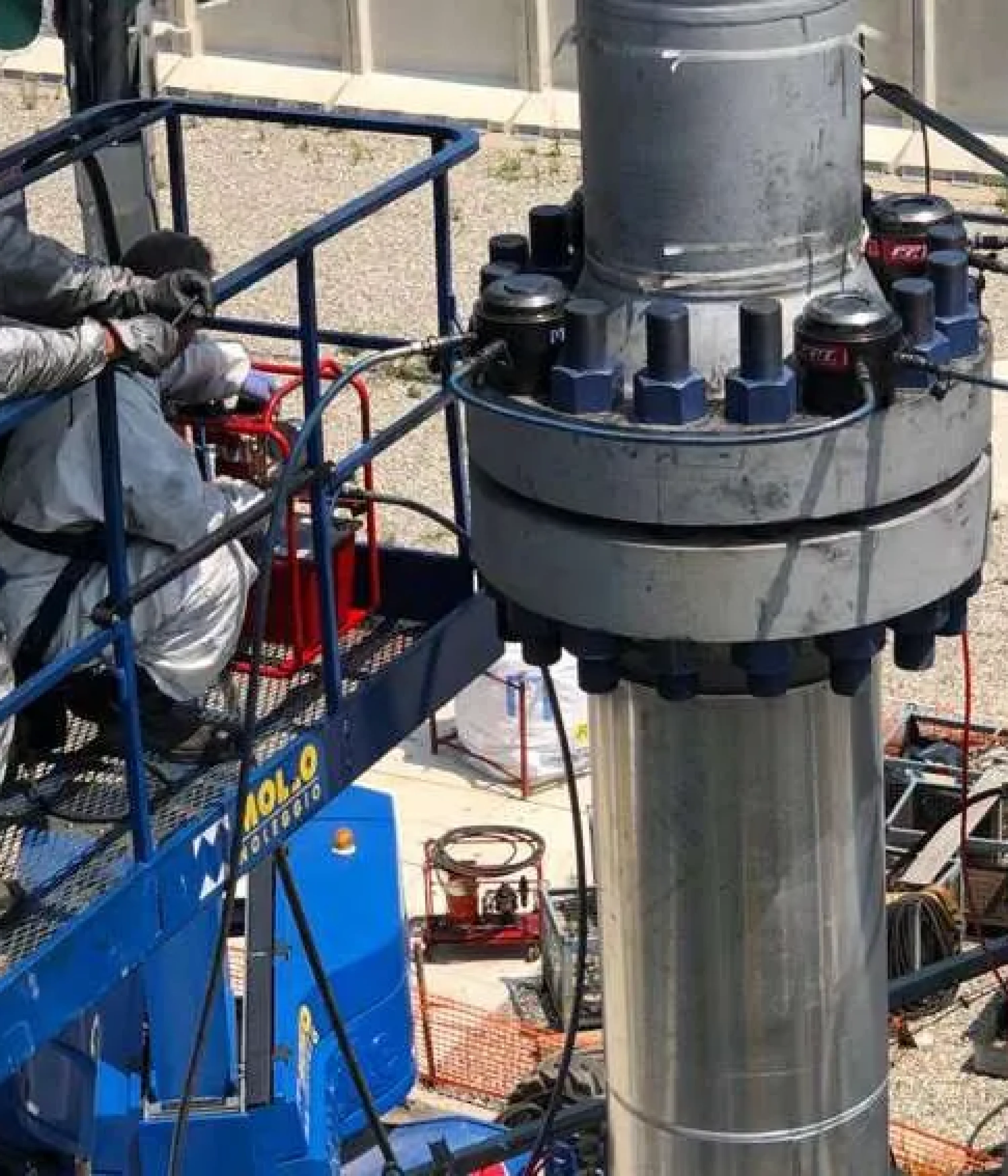Tightening-procedures-with-hydraulic-bolt-tensioners
