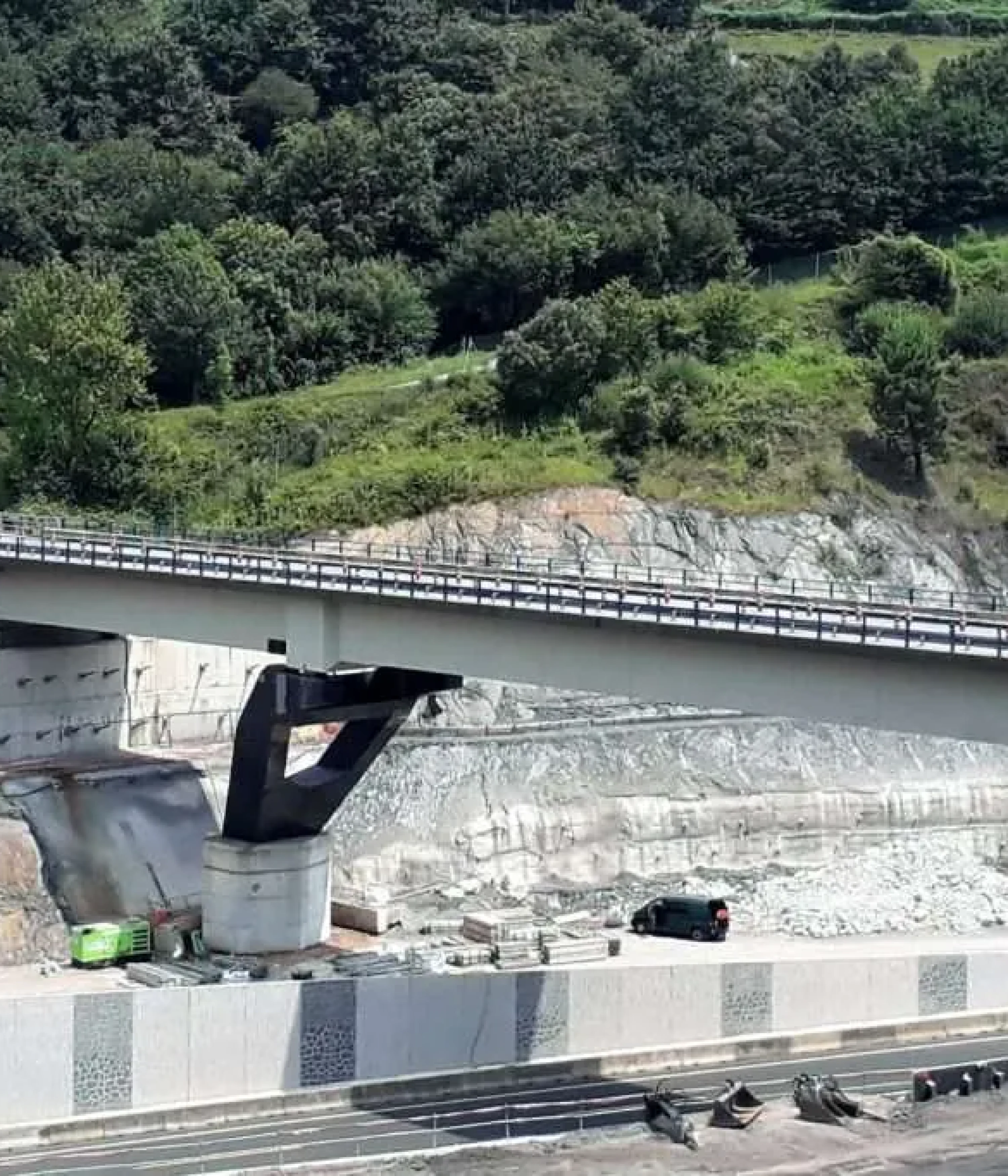 bridge-construction-Large-1024x683