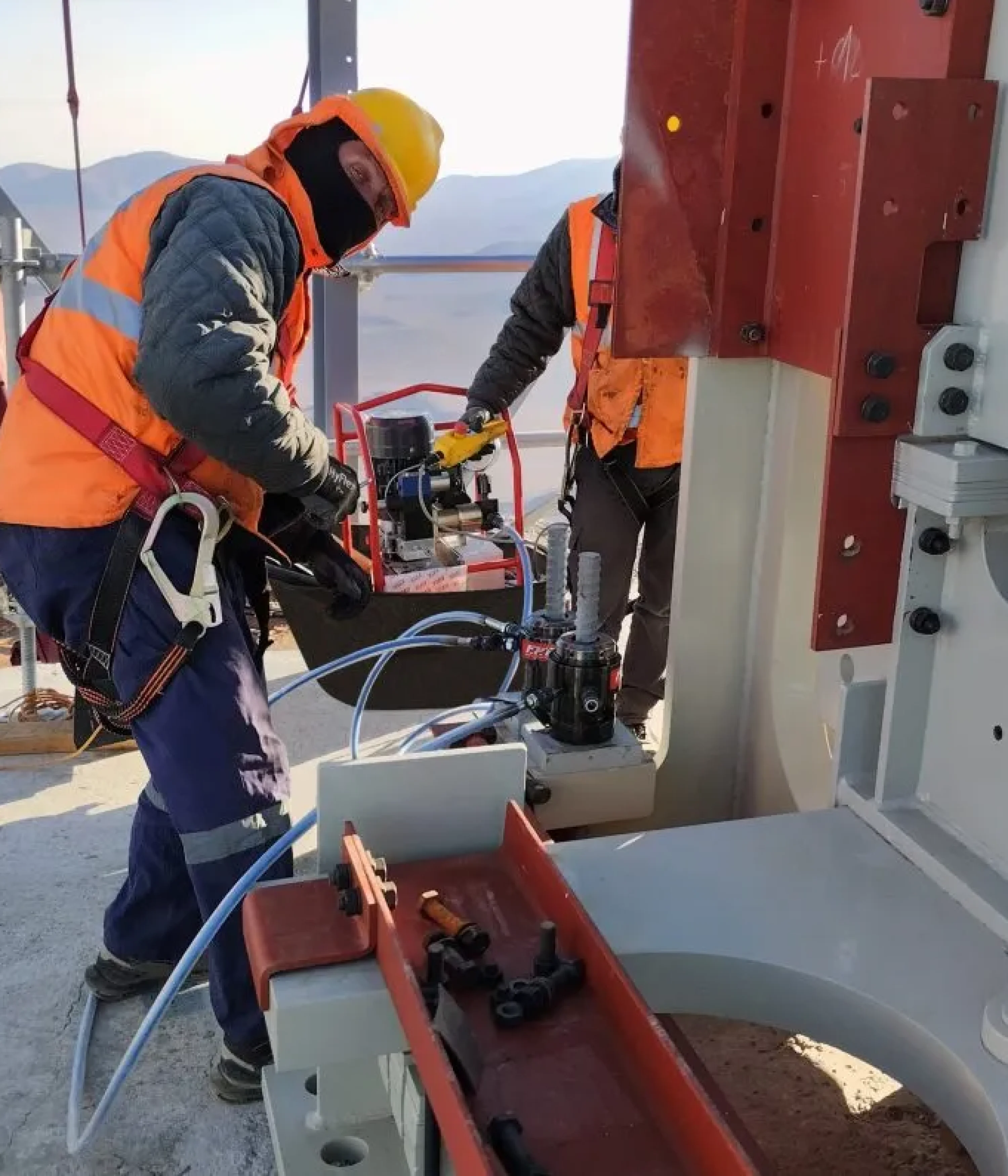 fpt-hydraulic-equipment-chile-telescope-elt-12-1024x795