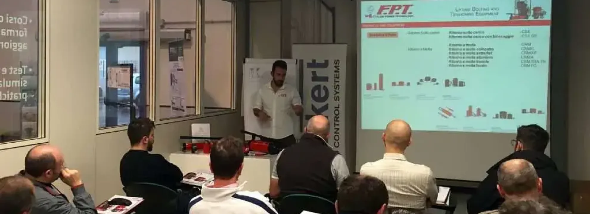 fpt-training_1-1024x771