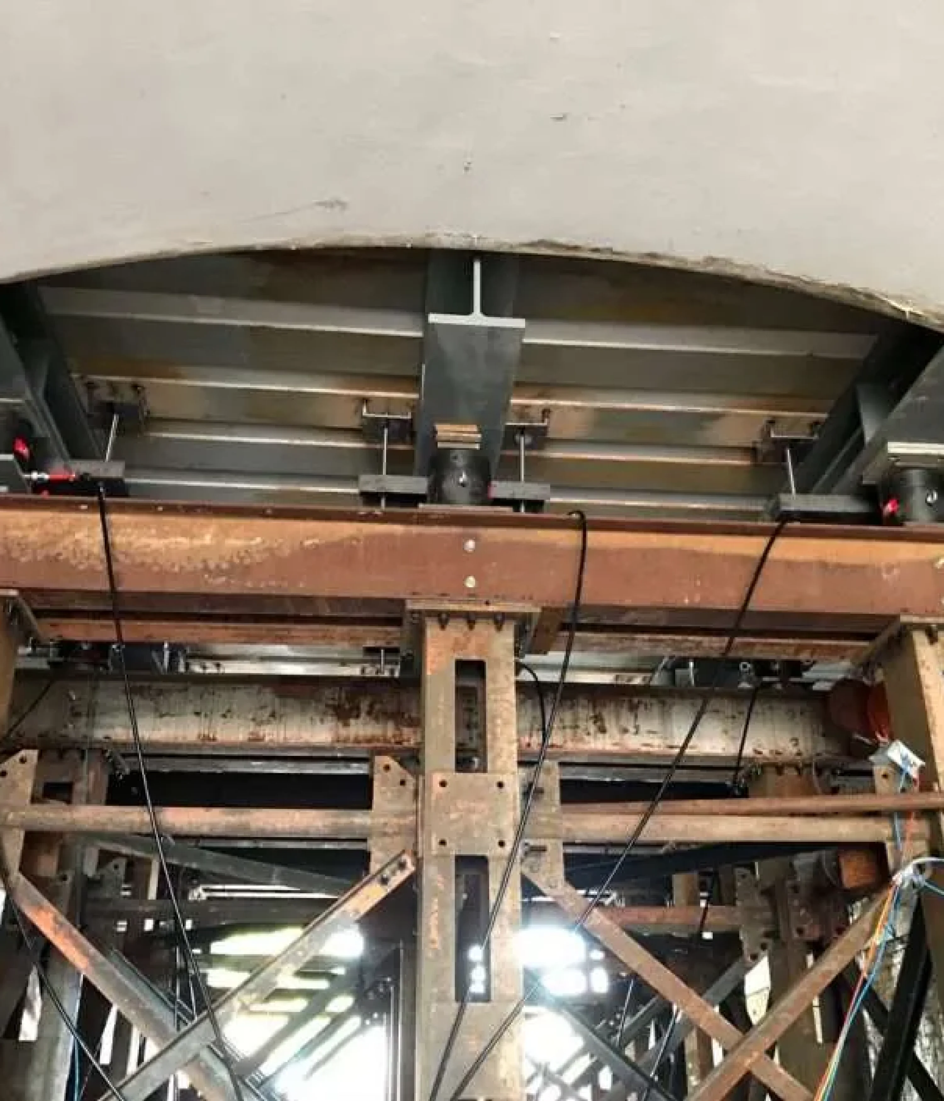 heavy-lifting-jacks
