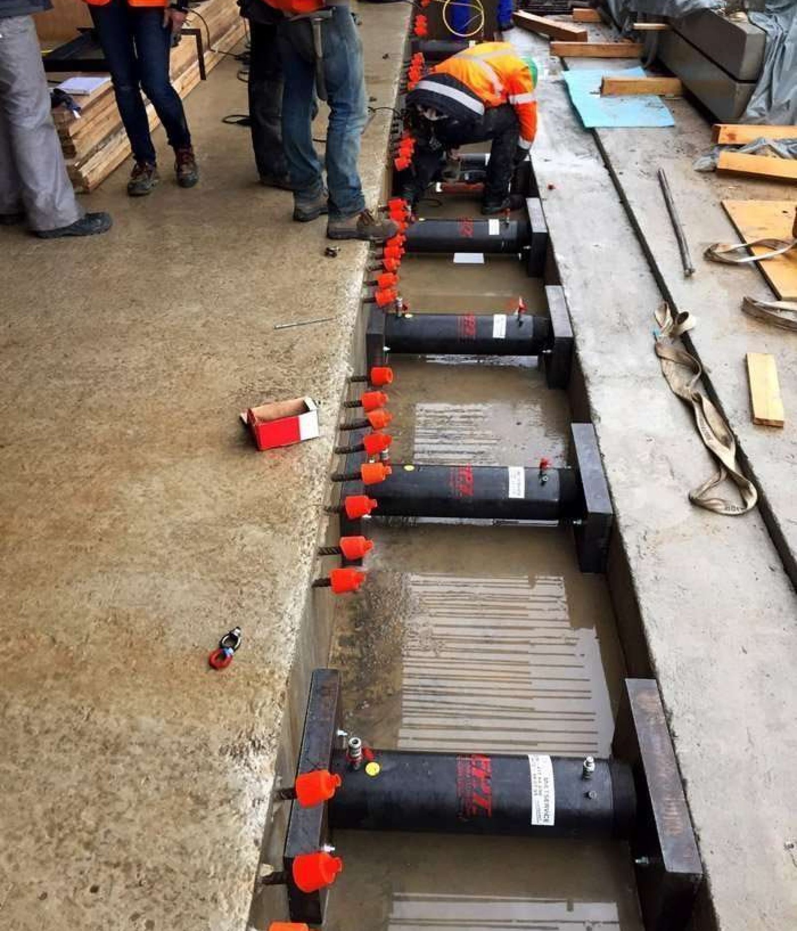 hydraulic-cylinders-oil-return