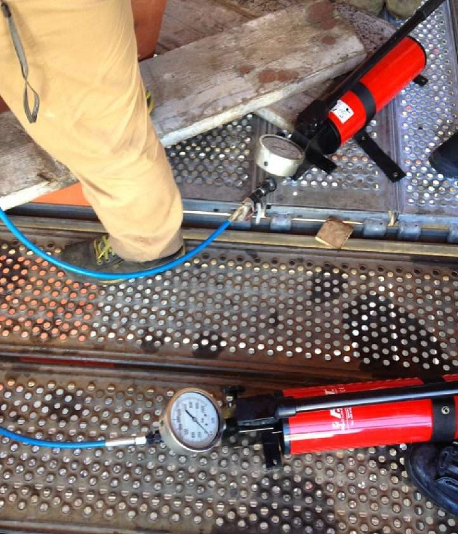hydraulic-hand-pumps-3000-bar