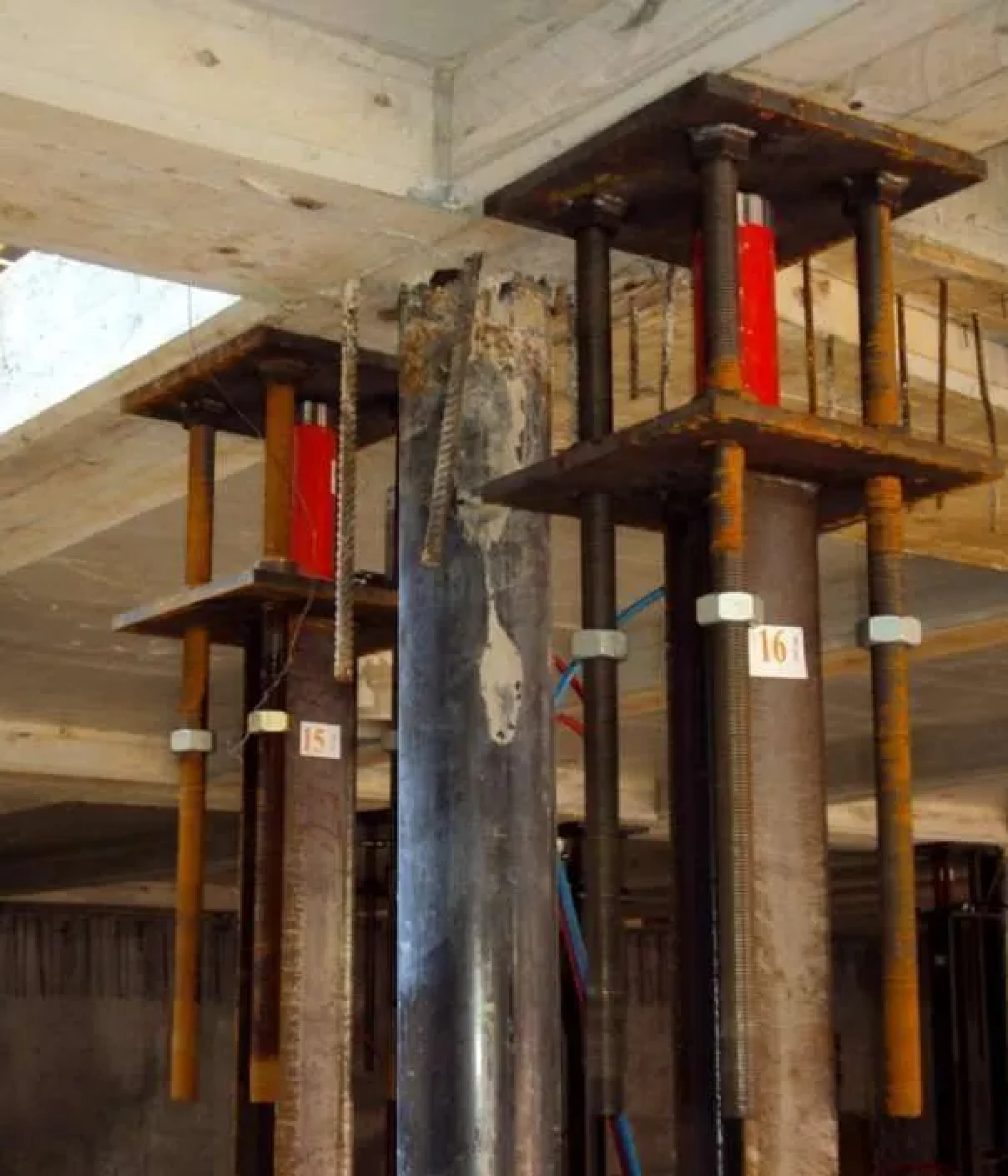 hydraulic-jacks-fpt