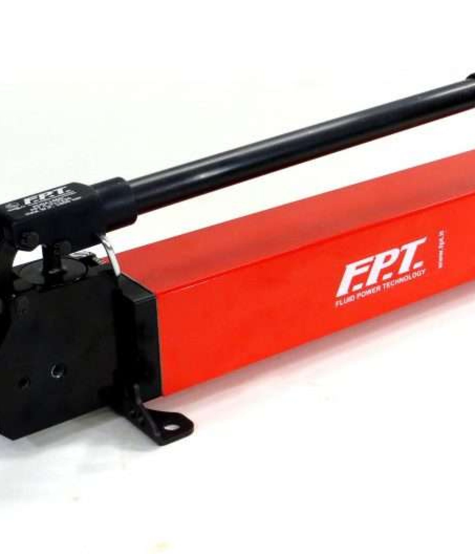 pompa-1600-bar-940x528