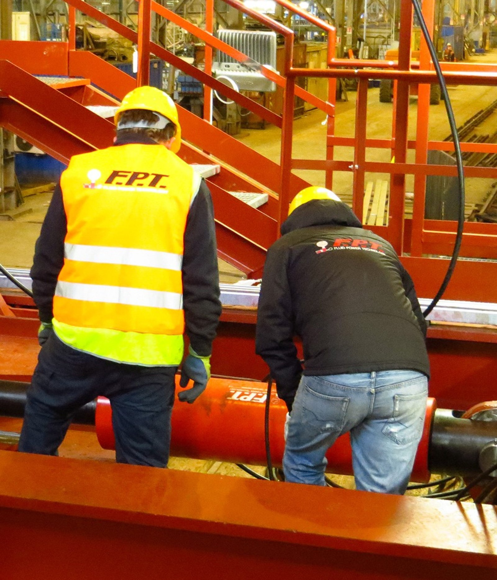 pull-cylinders-high-tonnage