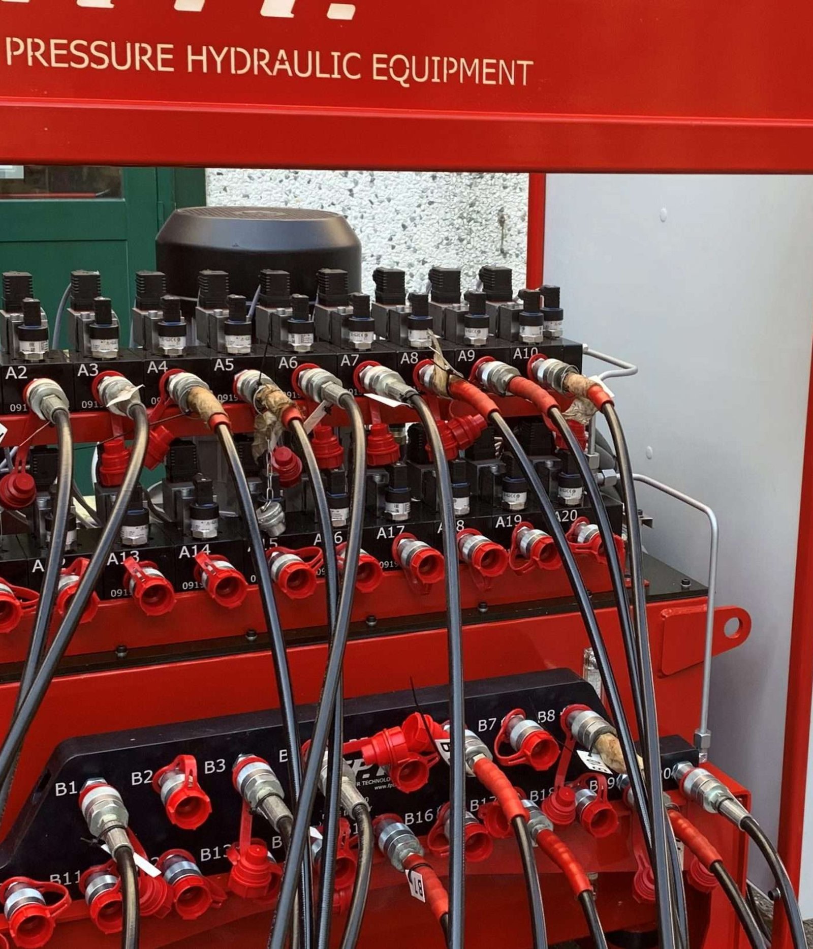 synchronized-lifting-system-1-scaled