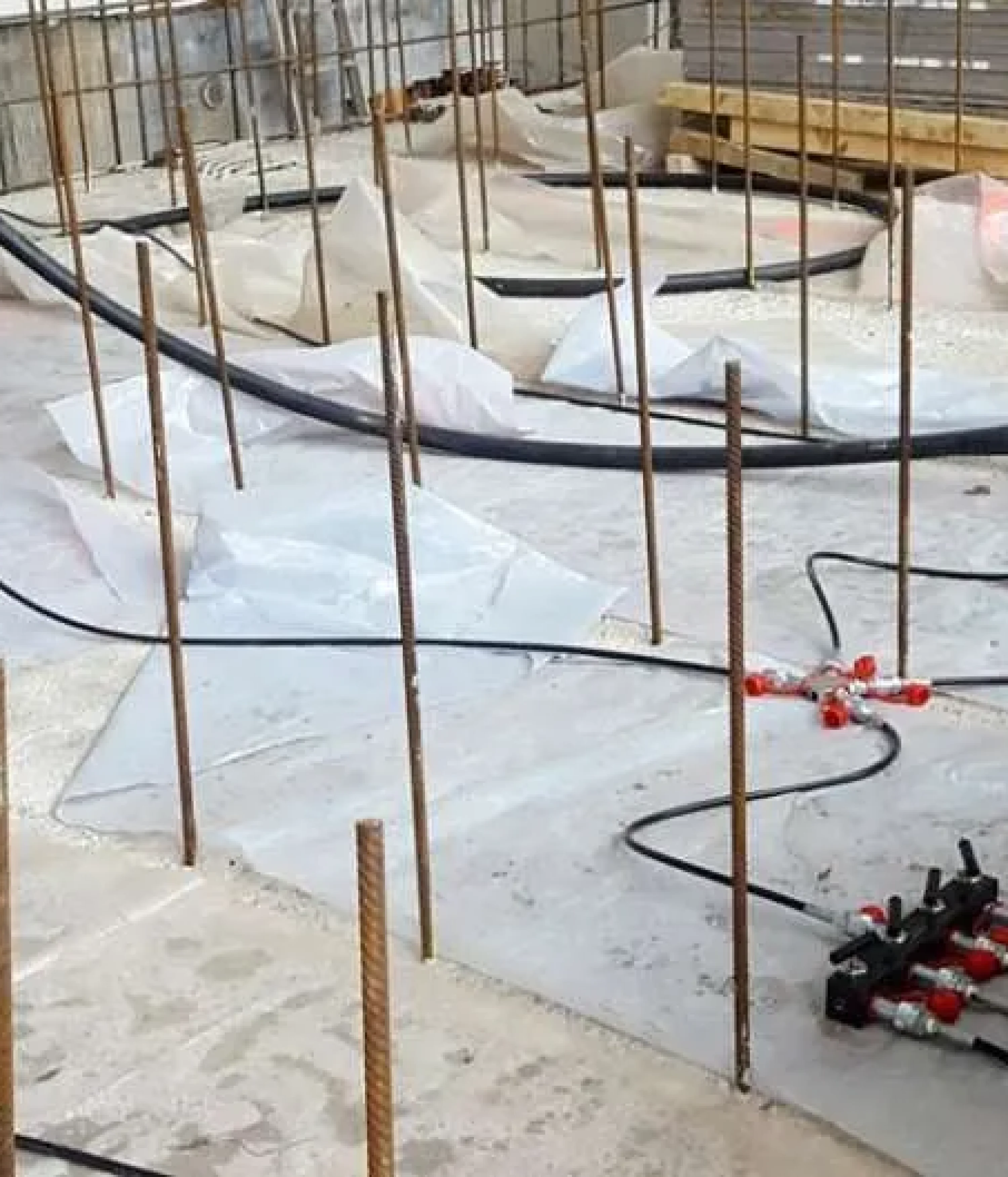 synchronous-lifting-with-cylinders